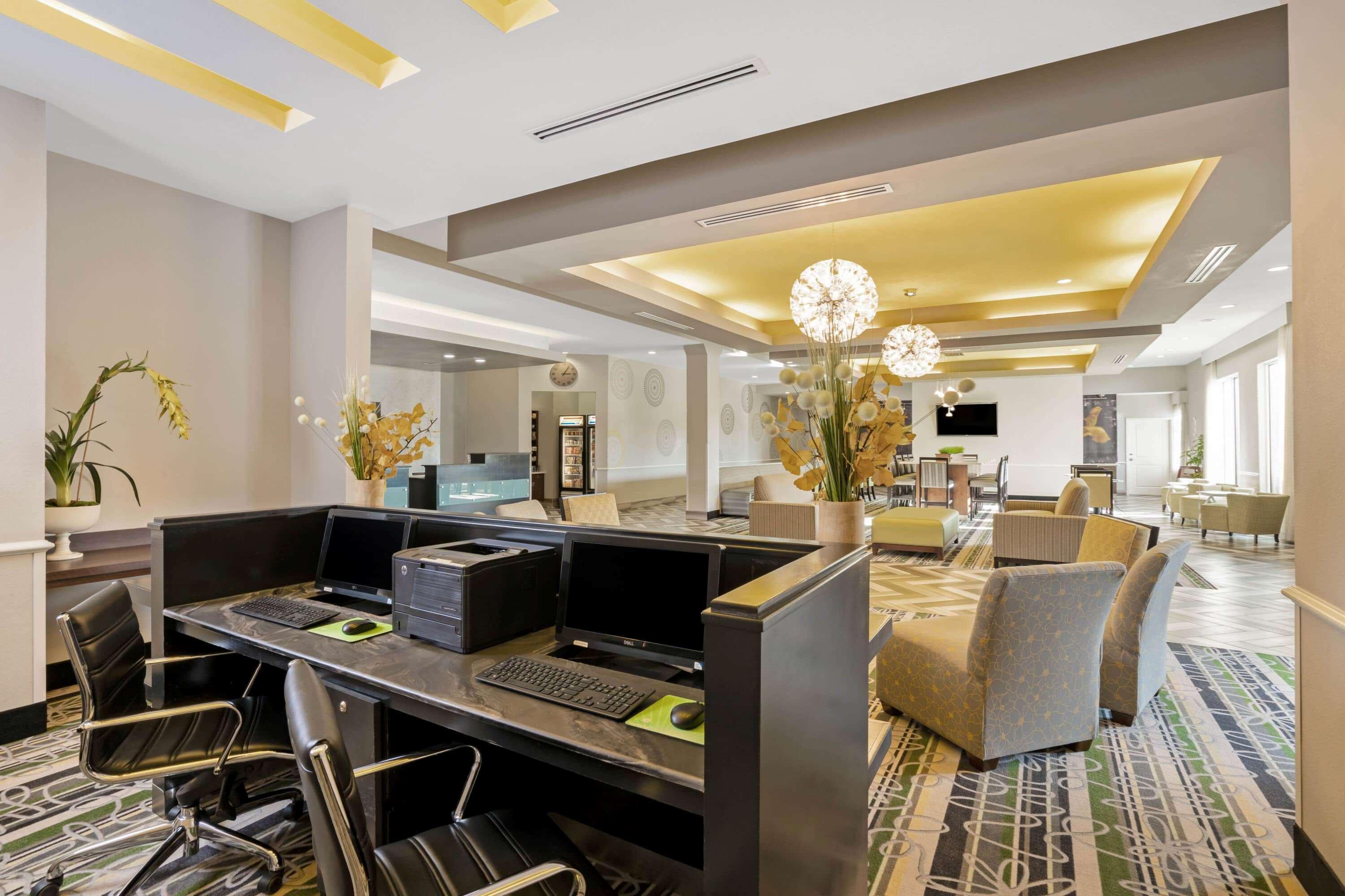La Quinta By Wyndham Houston Nw Beltway8/Westrd Hotel Jersey Village Екстериор снимка
